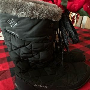 Women’s Columbia boots sz 6